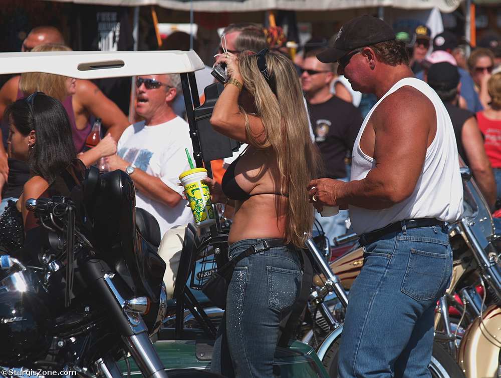 More Sturgis Bikers